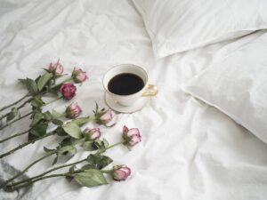 敏感肌のメンズが枕の臭い対策をするための方法は？