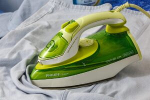 敏感肌のメンズが服は臭うのに自分は平気な理由とは？